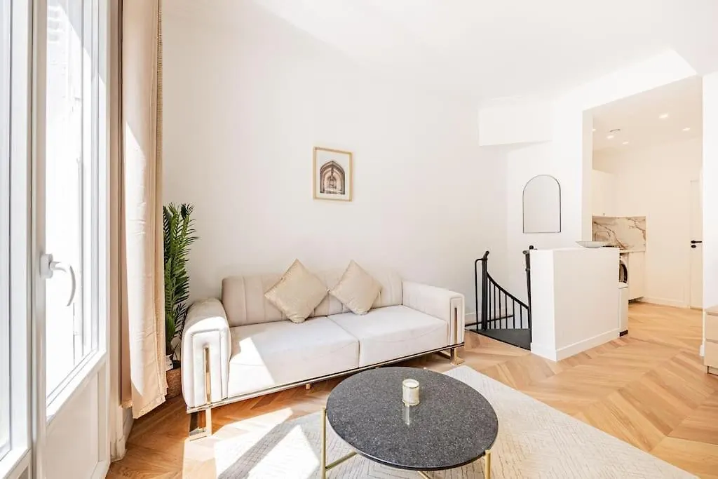 New Duplex 4Pers#Porte Maillot#Porte Champerret Paryż 0*,  Francja